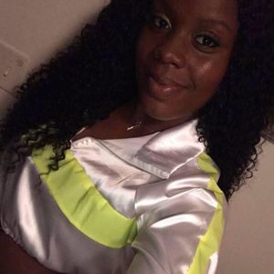 Meet your Posher, Marissa